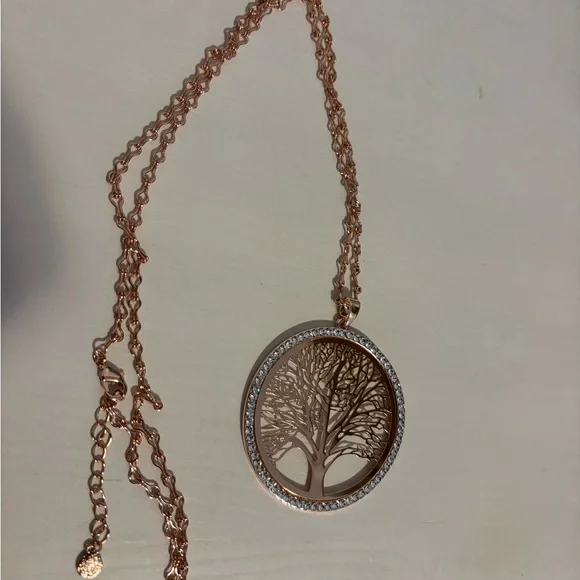 FAC Elegant Rose Gold Tree of Life Pendant Necklace. Never worn. - Picture 2 of 5